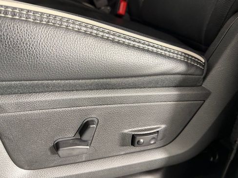 Used 2026 RAM 2500 Laramie image 24