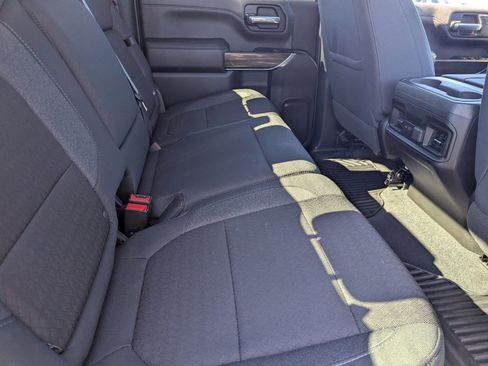 Used 2022 Chevrolet Silverado 1500 RST w/ Z71 Off-Road Package image 14