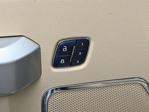 Used 2017 Ford F450 Lariat w/ Chrome Package image 13