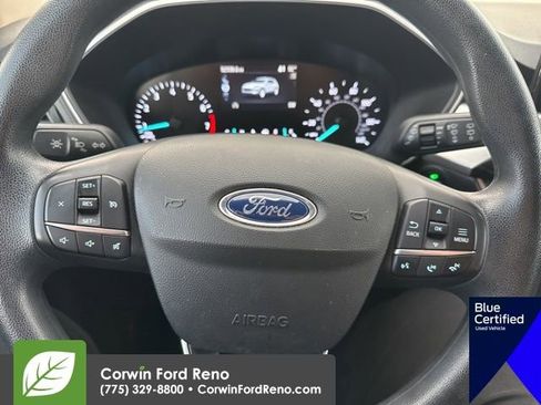 Used 2020 Ford Escape SE image 11