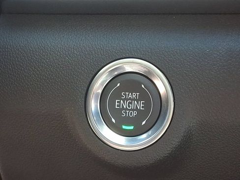 New 2027 GMC Terrain Elevation FWD image 16