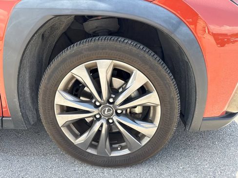Used 2021 Lexus UX 250h F Sport AWD/4WD image 4