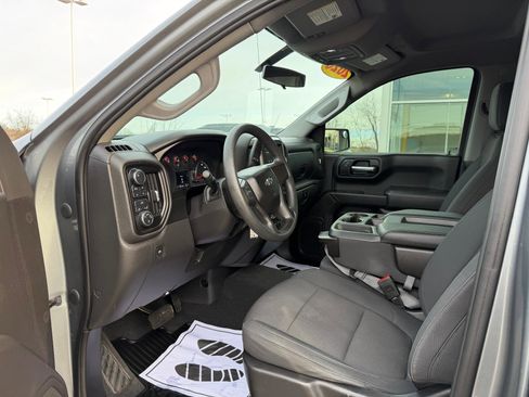 Used 2020 Chevrolet Silverado 1500 Custom Trail Boss w/ Custom Convenience Package image 14