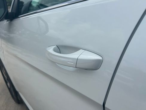 New 2026 Volkswagen Atlas SE image 22