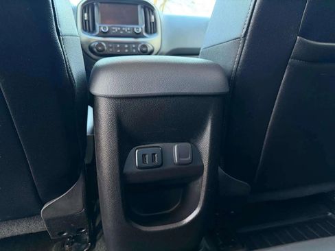 Used 2016 Chevrolet Colorado Z71 image 18