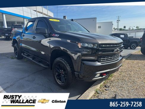 Used 2021 Chevrolet Silverado 1500 LT Trail Boss w/ Convenience Package II AWD/4WD image 1