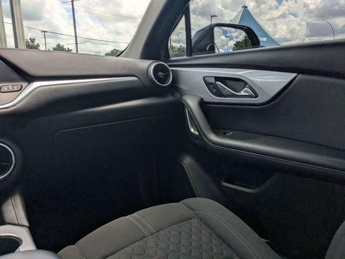 Used 2022 Chevrolet Blazer LT w/ LPO, Floor Liner Package FWD image 17