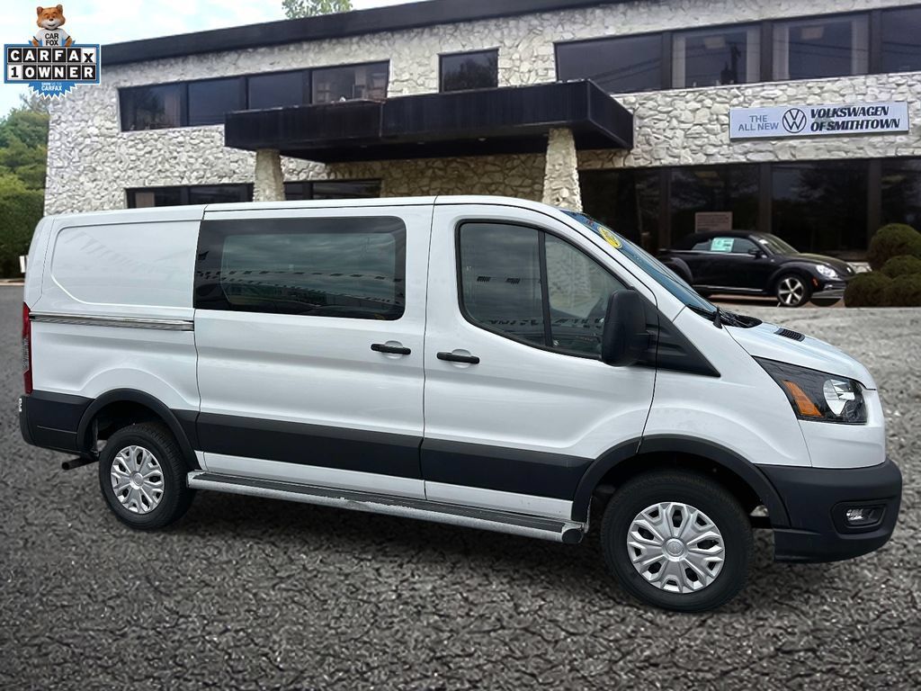 Used 2025 Ford Transit 250 Low Roof w/ Exterior Upgrade Package RWD image 4