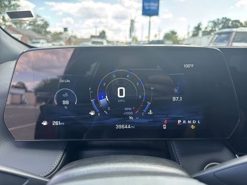 Certified 2025 Chevrolet Equinox LT w/ Convenience Package II image 9