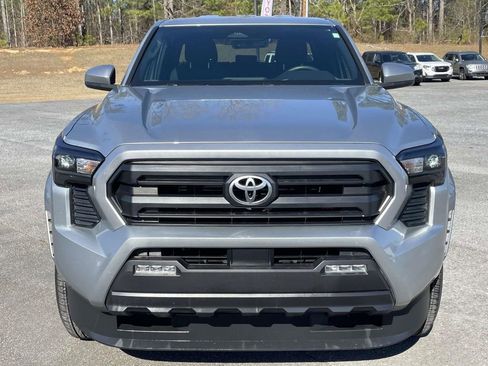 Used 2024 Toyota Tacoma SR5 image 7