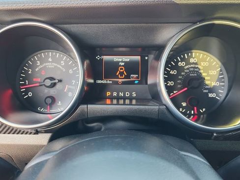 Used 2023 Ford Mustang GT Premium image 15