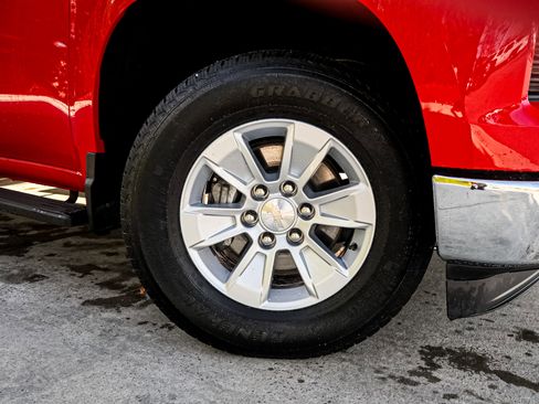 Used 2023 Chevrolet Silverado 1500 LT image 13