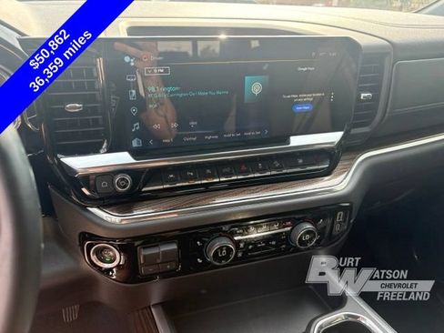 Used 2025 Chevrolet Silverado 1500 LT Trail Boss w/ Convenience Package II AWD/4WD image 22