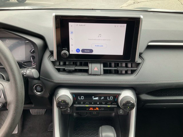 Used 2025 Toyota RAV4 XLE FWD image 13