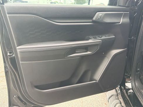 New 2026 Ford Ranger XLT w/ Black Appearance Package RWD image 11