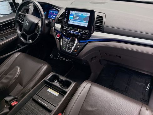 Used 2018 Honda Odyssey Elite image 12