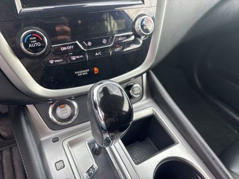 Used 2023 Nissan Murano SV w/ SV Midnight Edition Package image 23