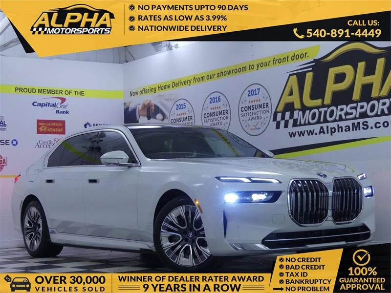 Used 2023 BMW i7 xDrive60 AWD/4WD image 1
