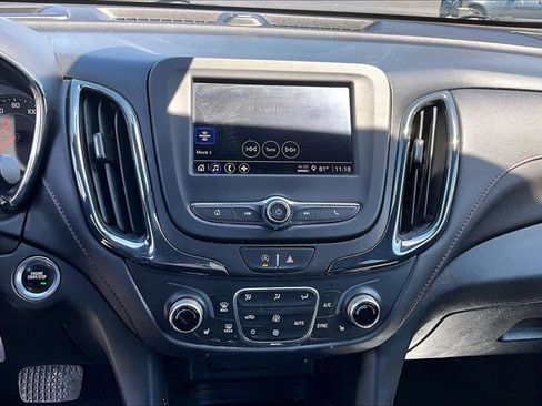 Used 2022 Chevrolet Equinox RS w/ LPO, Floor Liner Package FWD image 31