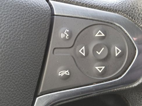 Used 2021 Chevrolet Traverse LS w/ LPO, Black Accent Package image 29