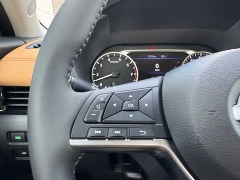 New 2025 Nissan Sentra SV w/ SV Premium Package image 20