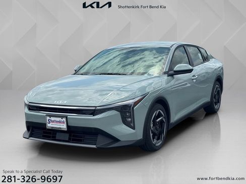 New 2026 Kia K4 EX image 1