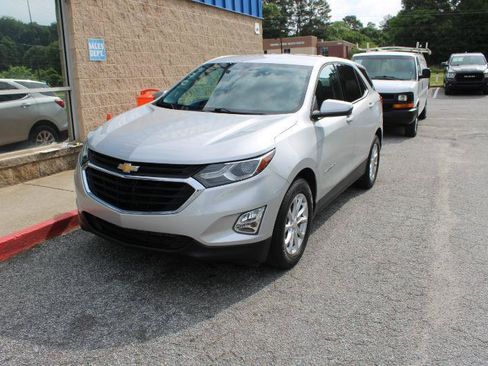 Used 2020 Chevrolet Equinox LT FWD image 3