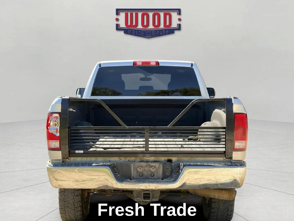 Used 2018 RAM 2500 Tradesman w/ Chrome Appearance Group AWD/4WD image 5