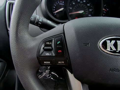 Used 2016 Kia Rio LX FWD image 22