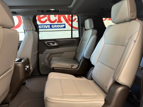 Used 2021 GMC Yukon XL SLT image 22