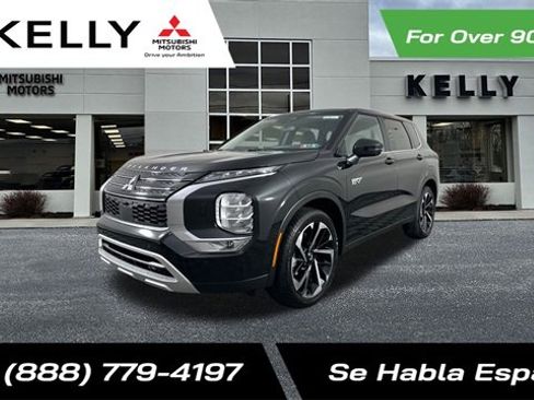New 2025 Mitsubishi Outlander SE image 1