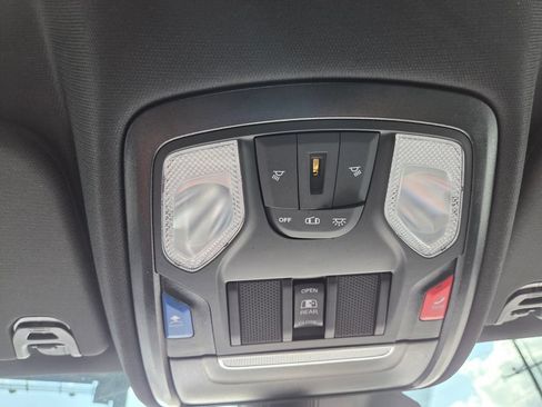 Used 2025 RAM 1500 Big Horn RWD image 18