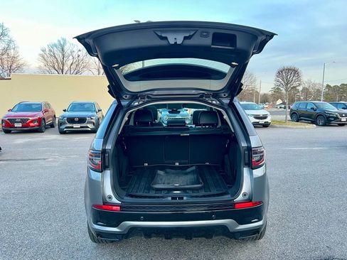 Used 2022 Land Rover Discovery Sport S R-Dynamic image 10