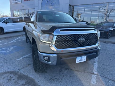 Used 2019 Toyota Tundra SR5 image 4