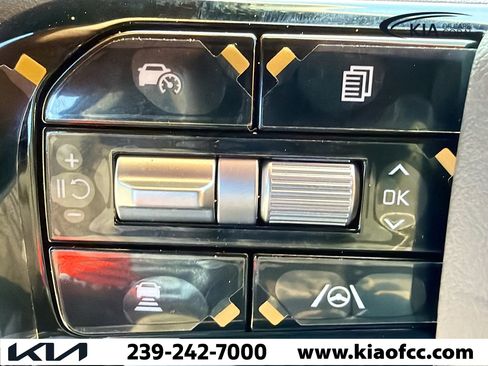 New 2026 Kia Sorento S image 38