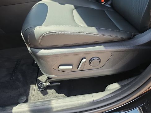 New 2026 Kia Sportage SX FWD image 21
