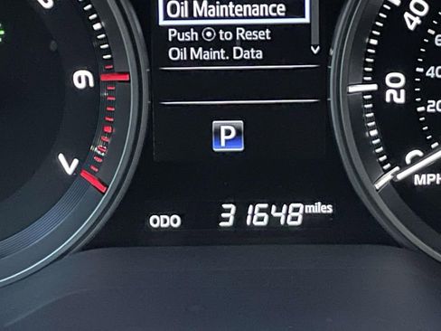 Used 2020 Toyota Land Cruiser Heritage Edition image 38