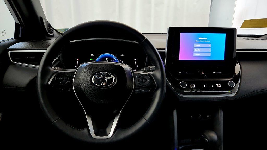 Certified 2024 Toyota Corolla Cross AWD Hybrid w/ Convenience Package image 28