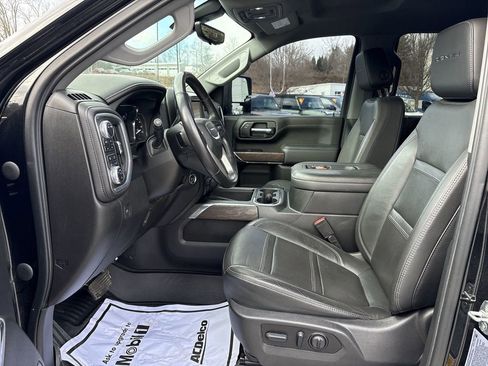Certified 2022 GMC Sierra 3500 Denali w/ Technology Package image 22