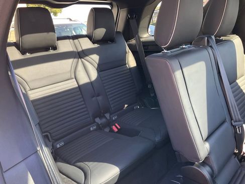 Used 2020 Land Rover Discovery HSE Luxury AWD/4WD image 59