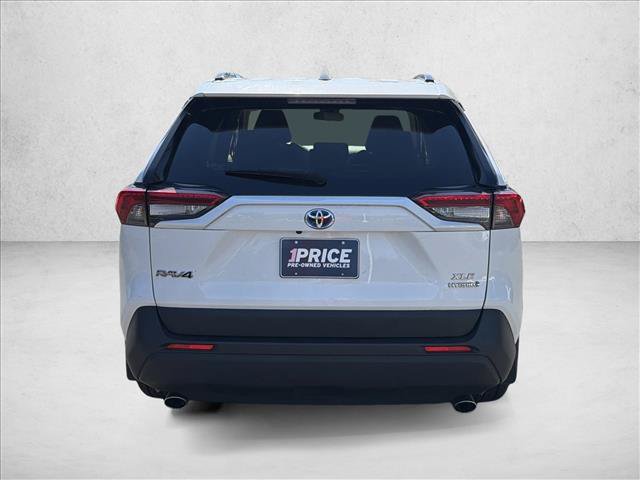 Used 2021 Toyota RAV4 XLE w/ Convenience Package AWD/4WD image 6