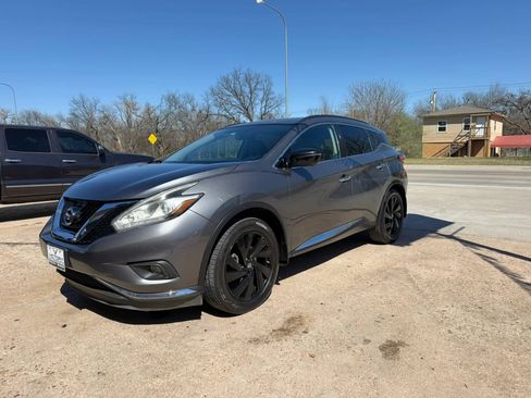Used 2017 Nissan Murano Platinum w/ Platinum Technology Package FWD image 4