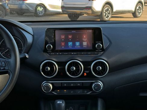 Used 2025 Nissan Sentra S image 17