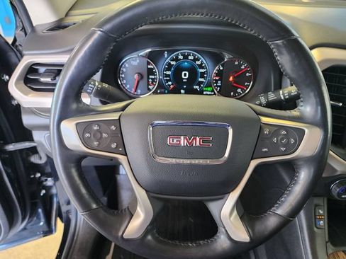 Used 2019 GMC Acadia Denali w/ Technology Package FWD image 25