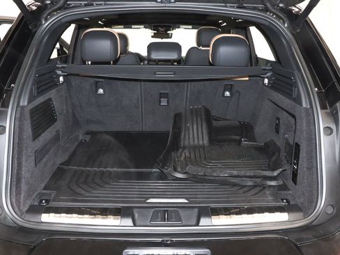 Used 2024 Land Rover Range Rover Sport Dynamic SE image 44