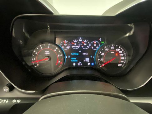 Used 2016 Chevrolet Camaro SS image 33