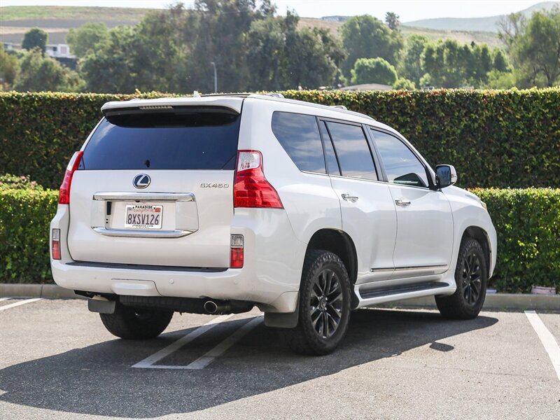 Used 2011 Lexus GX 460 w/ Comfort Plus Pkg AWD/4WD image 5