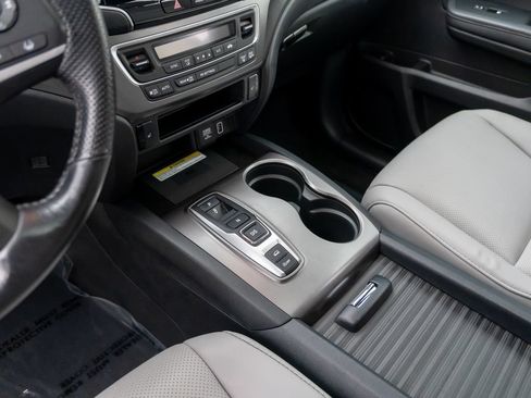 Used 2023 Honda Passport EX-L image 12