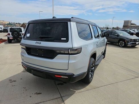 New 2026 Jeep Grand Wagoneer 4WD image 6
