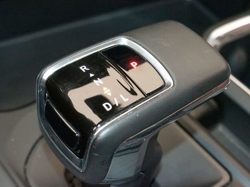 Used 2024 GMC Sierra 1500 Denali Ultimate AWD/4WD image 32